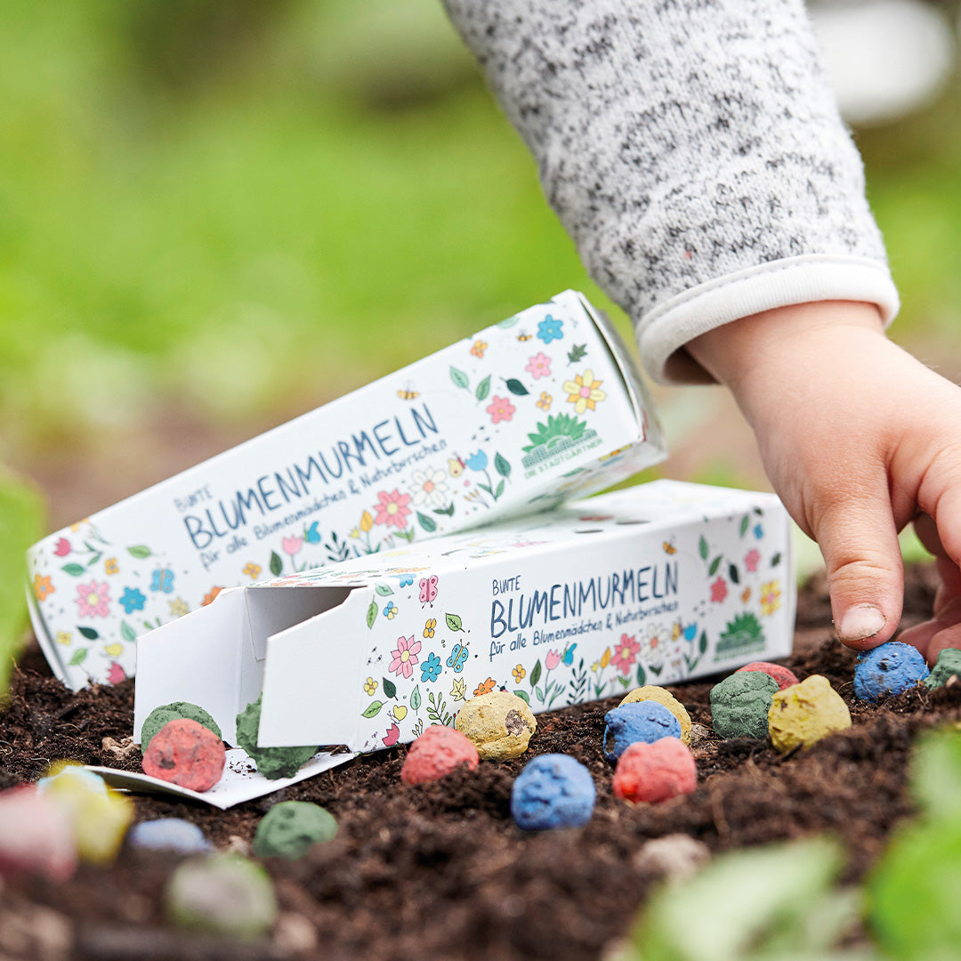 Bunte Blumenmurmeln